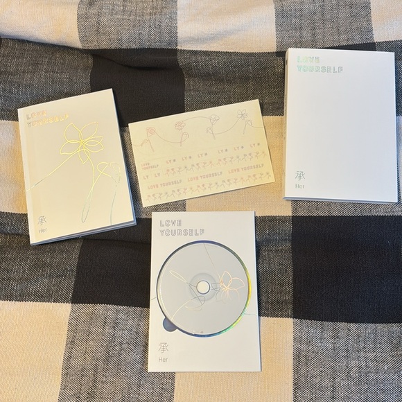 BTS Album - Love Yourself Her (version E) - Picture 2 of 2